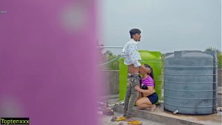 Ngentot Panas Di Atap! Jangan Sampai Keluar Di Dalam