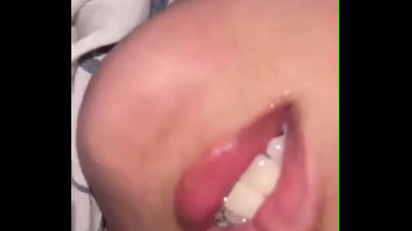 Tante Kesepian Minta Dipijat Sampai Merintih, Tubuhnya Pegel Dan Butuh Sentuhan Panas