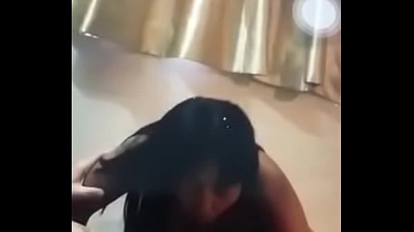 Mengisap Kontol Dengan Gaya Indonesia Yang Menggairahkan