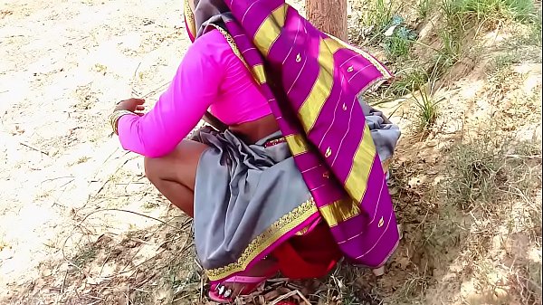 मेरी सास को खेत में चोदते हुए वायरल वीडियो
