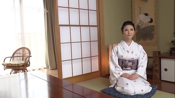 Prajurit Wanita Yang Melayani Dengan Penuh Gairah: Apa Yang Membawamu Ke Jepang?