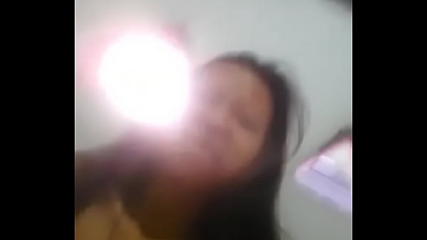 Risqia Lopes, Si Jalang Surabaya Yang Menggoda