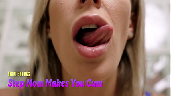 Ibu Tiri Menggoyangmu Hingga Meletup Hanya Dengan Mulutnya Yang Menggoda – Nikki Brooks – Asmr