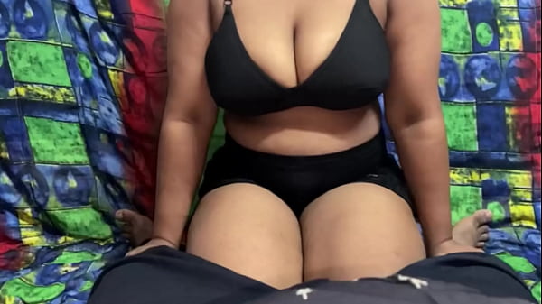 Adik Tiri Digituin Kakaknya Saat Main Bareng, Video Mesra Bikin Heboh