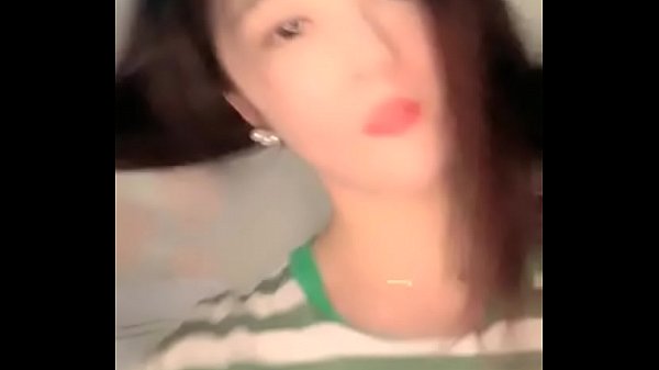 Kamera Mesum China 1: Gadis Imut Menggoda