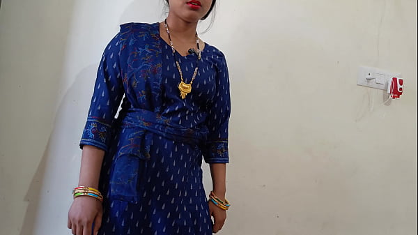 Gadis Desi India Yang Panas Dari Desa Mengalami Seks Yang Menyakitkan Dengan Gaya Doggy Dalam Audio Hindi Yang Jelas