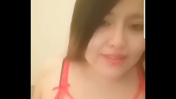 Gadis Oriental Dengan Gairah Liar