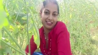 Bhabhi Seksi Nekat Beraksi Di Luar Ruangan Demi Uang