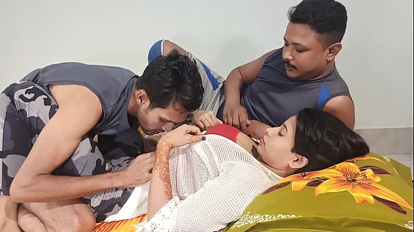 Tiga Badai Nafsu: Adik Tiri Dan Kakak Beradik Dalam Aksi Mesum Yang Menggoda