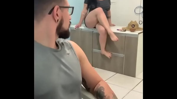 Dia Me Fez Sair Do Serviço Com A Promessa De Uma Xereca, Mas Só Deu O Cuzinho. Enfiei No Cu Até O Fundo!