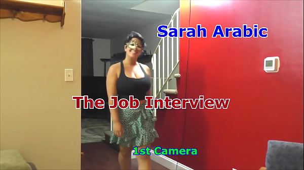 Wawancara Kerja Sarah Arabic: Adegan Panas Di Depan Kamera Pertama