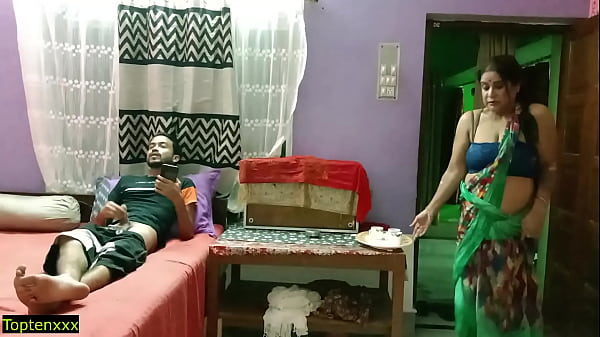 Gairah Panas Remaja India Bercinta Dengan Bibi Seksi, Suara Erotis Merintih Dalam Bahasa Hindi!