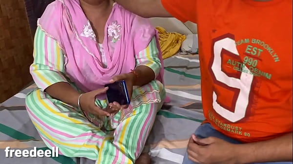 Pati Ke Dost Ne Uske Biwi Ko Chod Daala