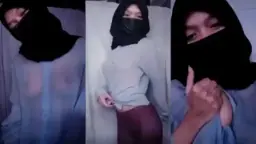 Bocil Berhijab Dengan Baju Transparan Yang Menggoda