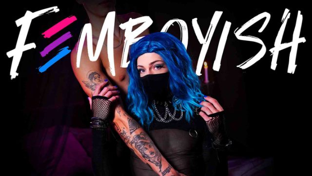 Femboy Bergaya Goth Bertopeng Melompati Kontol Besar