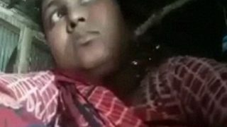 Istri Rumah Tangga Bangladesh Yang Kesepian Dan Haus Kepuasan, Mengisi Kekosongan Dengan Mainan Getar