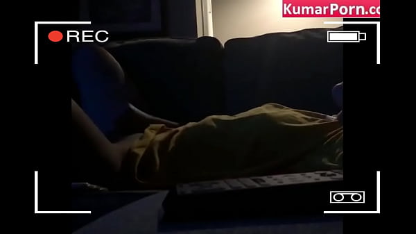 Gadis Tiongkok Masturbasi Kamera Tersembunyi