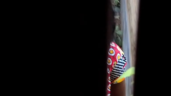 Desi Kencing Dan Air Seni Panas 4.avi