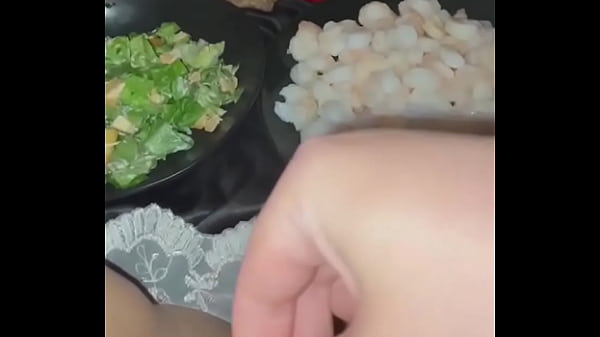 Gadis Muslim Masturbasi Liar Ala Salju Arab, Amatir Los Angeles, Pesta Makanan Paling Kotor Dan Ekstrem!