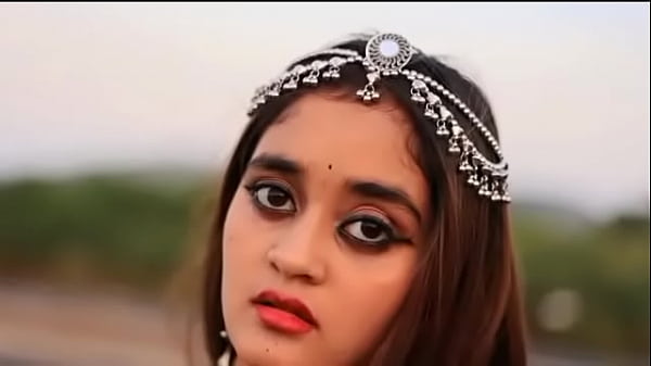 Neha Menggoda Kakak Tirinya Biar Ngewe Dia, Suara Panas Bikin Makin Liar (cerita Audio Hindi).
