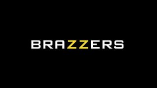 Tukang Mesum Ngentot Pacarku Sampai Meringis – Andi James, Bess Breast / Brazzers / Tonton Video Penuh Nafsu Di Www.brazzers.promo/51