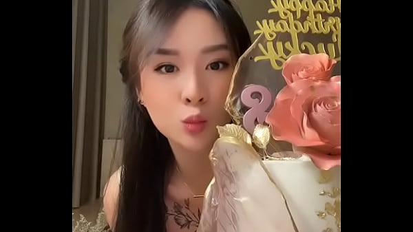 Tiktok Crotok Cina, Muncrat Keluar Semua!
