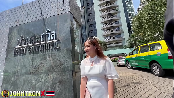 Johntronx – Lily, Si Abg Thailand Montok 18 Tahun, Minta Dikocok Sampai Habis Di Dalam
