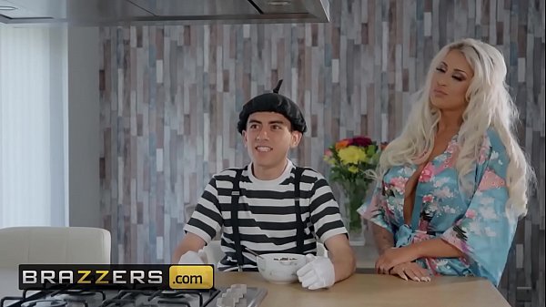 Bokong Mewah Brooklyn Blue Dan Jordi El Polla Digilas Ganas Di Brazzers