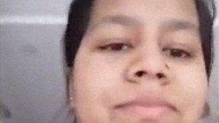 Bajingan, Lihat Tuh Imo Desi Aunty, Bikin Crot Ngaceng Parah, Pingin Digebukin Sampai Meraung-raung.