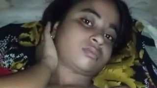 Chikni Chut Desi Chudai, Jor Se Chodne Ka Maza, Garam Video.