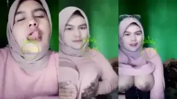 Gaby Si Jilboobs Montok, Toket Gede Bikin Ngiler, Pengen Remes-remes Terus.