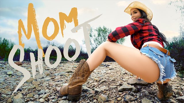 Ngentot Bareng Sapi-sapi Montok Yang Haus Kontol, Gaya Cowgirl Bikin Muncrat!