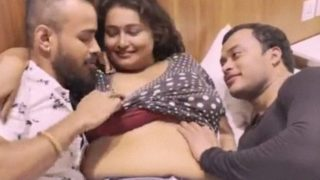 Nonton Bokep Threesome Desi Hd – Dasar Mesum (ii)