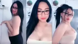 Viana Mangga Toge Bening Mulus, Makin Digoyang Makin Nikmat, Siap Bikin Lidahmu Ngeces.