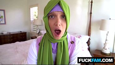 Hijab Panas Izzy Lush Pertama Kali Ngerasain Kontol Gede Donnie Rock
