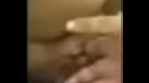 Desi Seksi Ini Lagi Ngacengin, Siap-siap Crot!