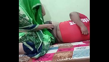 Desi Pasangan India Ngentot Sange Di Kamar, Muncrat Basah Kuyup