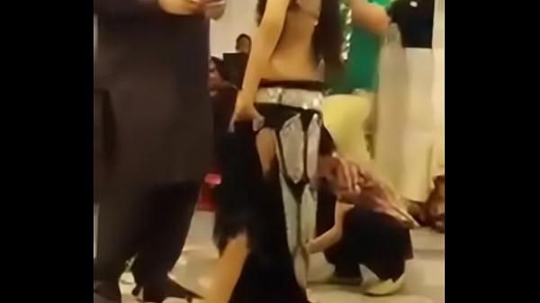 Cewek Pesta Joget Pribadi Desi Mms Goyang Sange, Crot Di Lantai.
