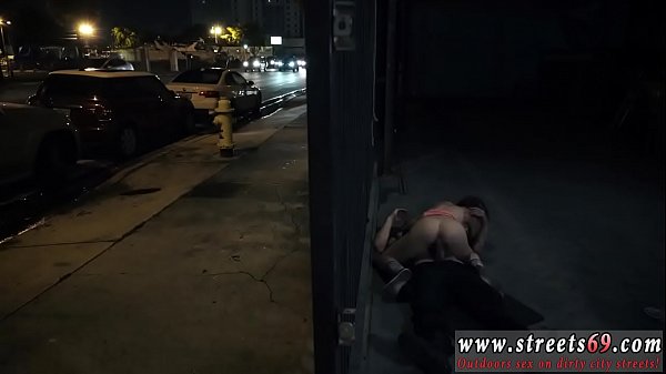 Cewek Remaja Arab Pertama Kali Nge-bj, Cowok-cowok Pasti Ngiler Sama Cewek Berkacamata Yang Bikin Makin Seksi.