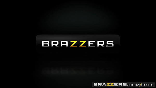 Nonton Trailer Brazzers – Toket Gede Di Kantor, Sange Bareng Lauren Phillips & Lena Paul