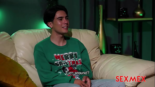 Ngentot Hot Bareng Ibu Tiri, Marci Koltermang Kasi Kado Natal Paling Enak Buatku