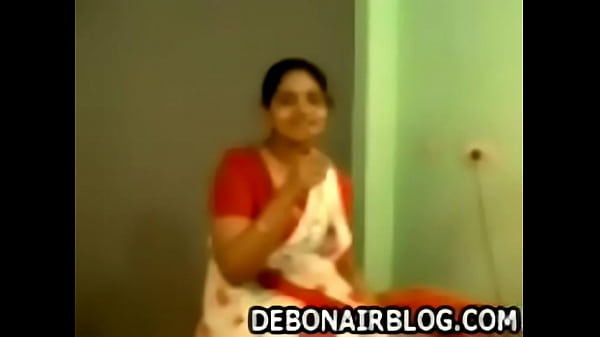 2010 12 09 14 – Ngentot India Sange Banget