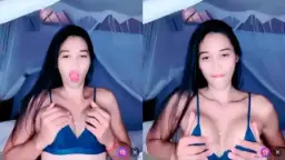 Anita Remas Tetek Sambil Godain Pascol Biar Makin Bernafsu.