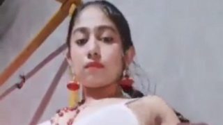 Istri Seksi Bangladesh Buka Saree Sampai Bugil, Goyangin Pantat Sambil Minta Digenjot.