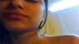 Viral Bokep Hot Sepupu Pakistan Di Kamar Hotel, Crot Mereka Pecah Di Ranjang.