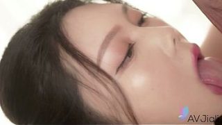 Cewek China Seksi Ban Ban Digenjot Keras Sampe Muncrat