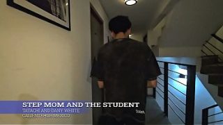 Ibu Tiri Dan Si Murid Yang Bikin Mendingin, Ngegairahin Abis Di Ranjang.