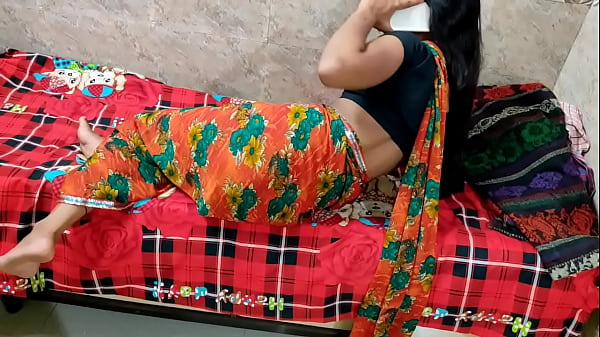 Suami Nelpon Sambil Ngomong, “bang, Gue Pengen Loe Goyangin Keras-keras, Kontol Loe Totok Dalem-dalem Sampe Beureum.” Audio Hindi Jelas, Bikin Makin Basah.