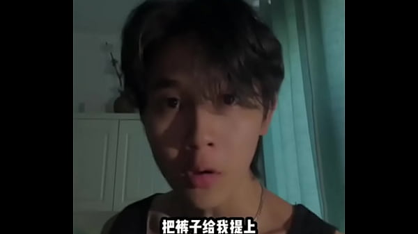 Cewek-cewek Seksi Tiap Hari Bikin Kontol China Tegang Lihatin