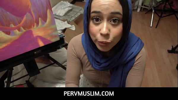 Gadis Arab Polos Dania Vegax Bikin Kontol Tiri Ngaceng, Ngasih Pelampiasan Panas Buat Stepbro Yang Kering.
